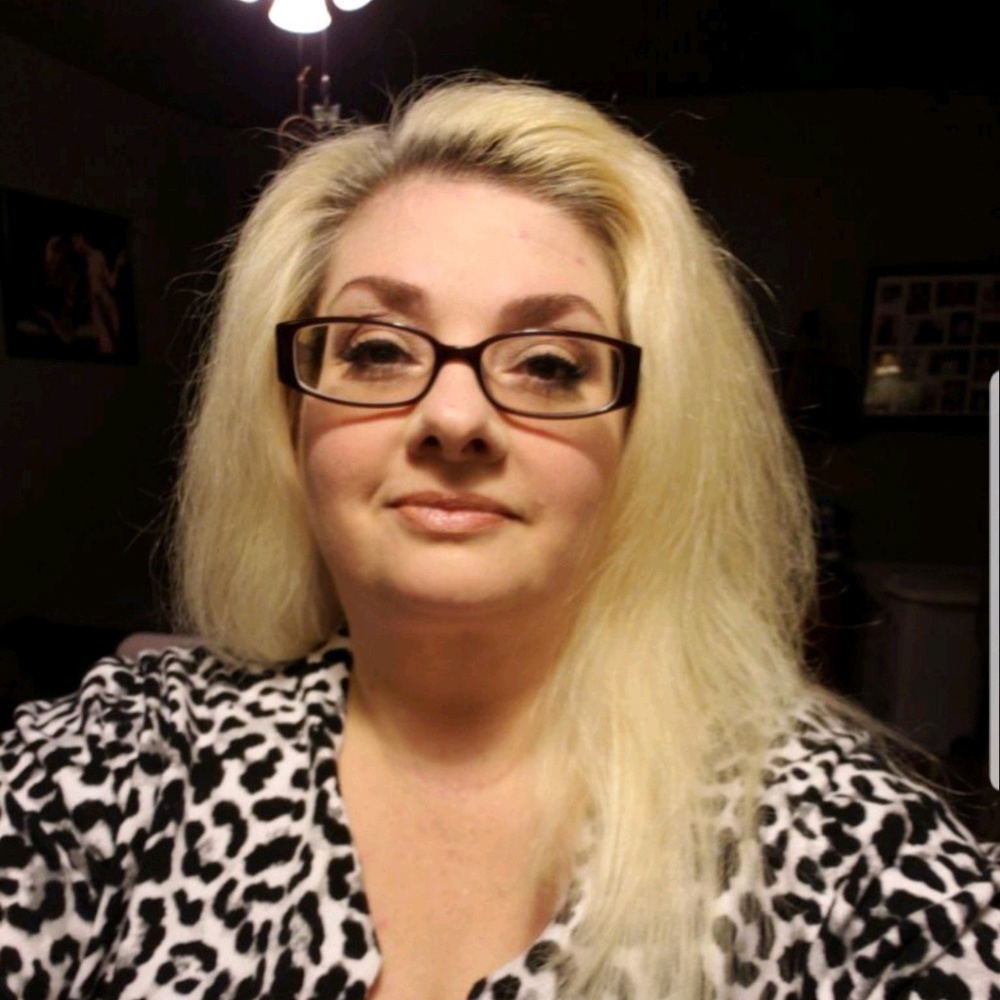 Meet your Posher, Diana